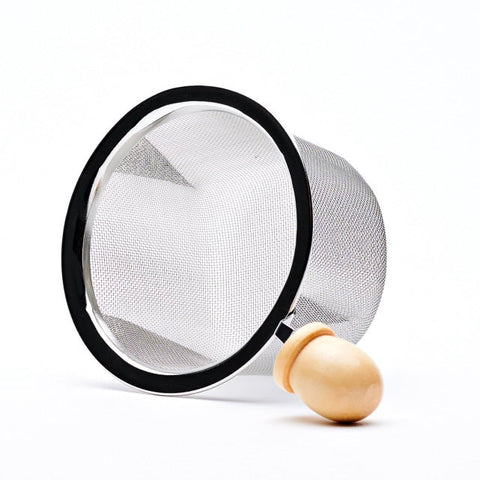 STAINLESS STEEL TEA STRAINER